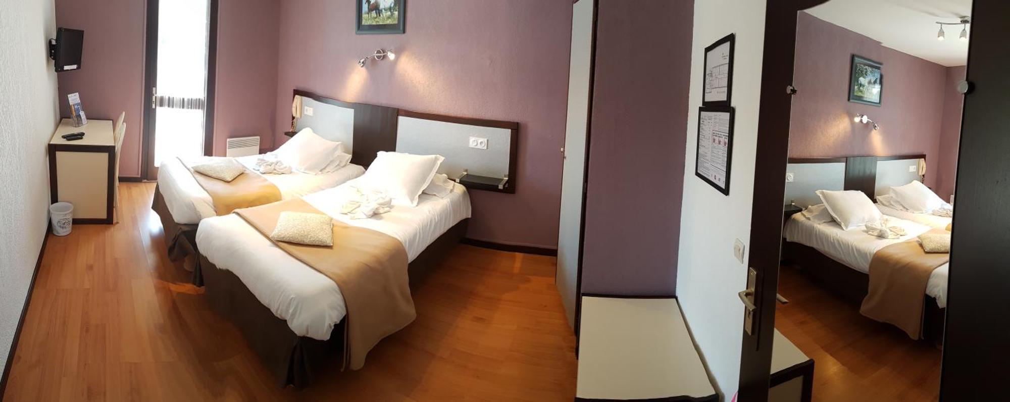 Hotel Les Gabarres Tour-de-Faure Pokoj fotografie