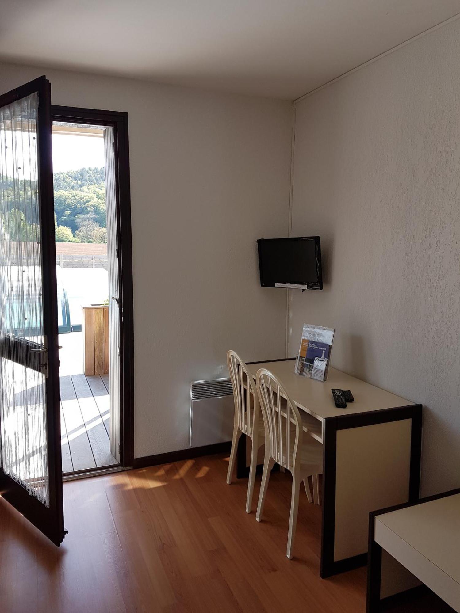 Hotel Les Gabarres Tour-de-Faure Pokoj fotografie